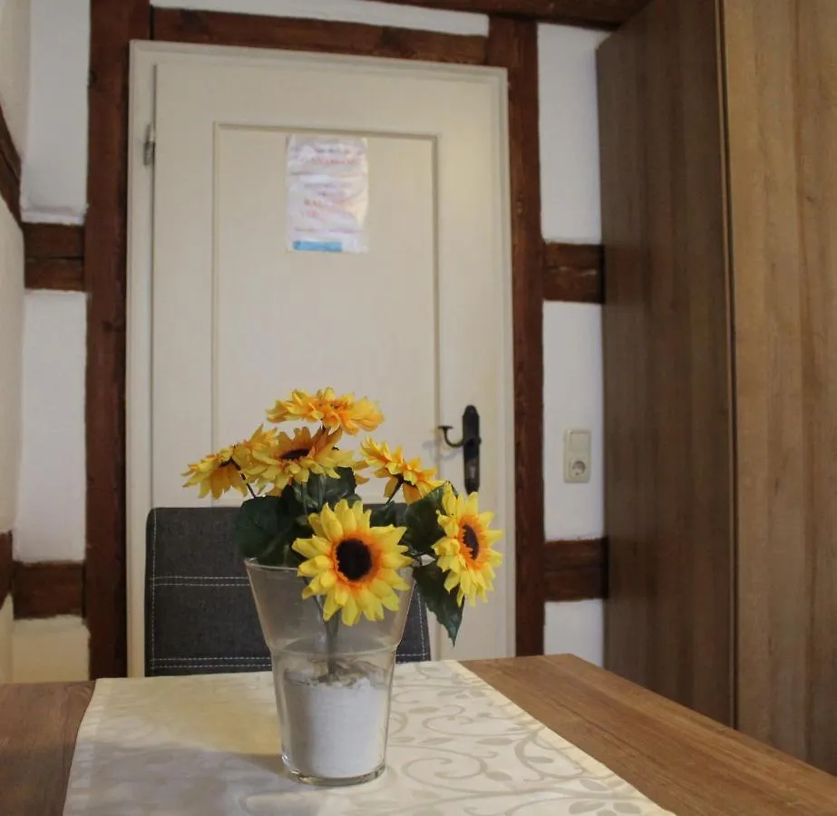 Pension Pastoriushaus 바트빈드샤임